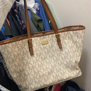 Michael kors handbag tote